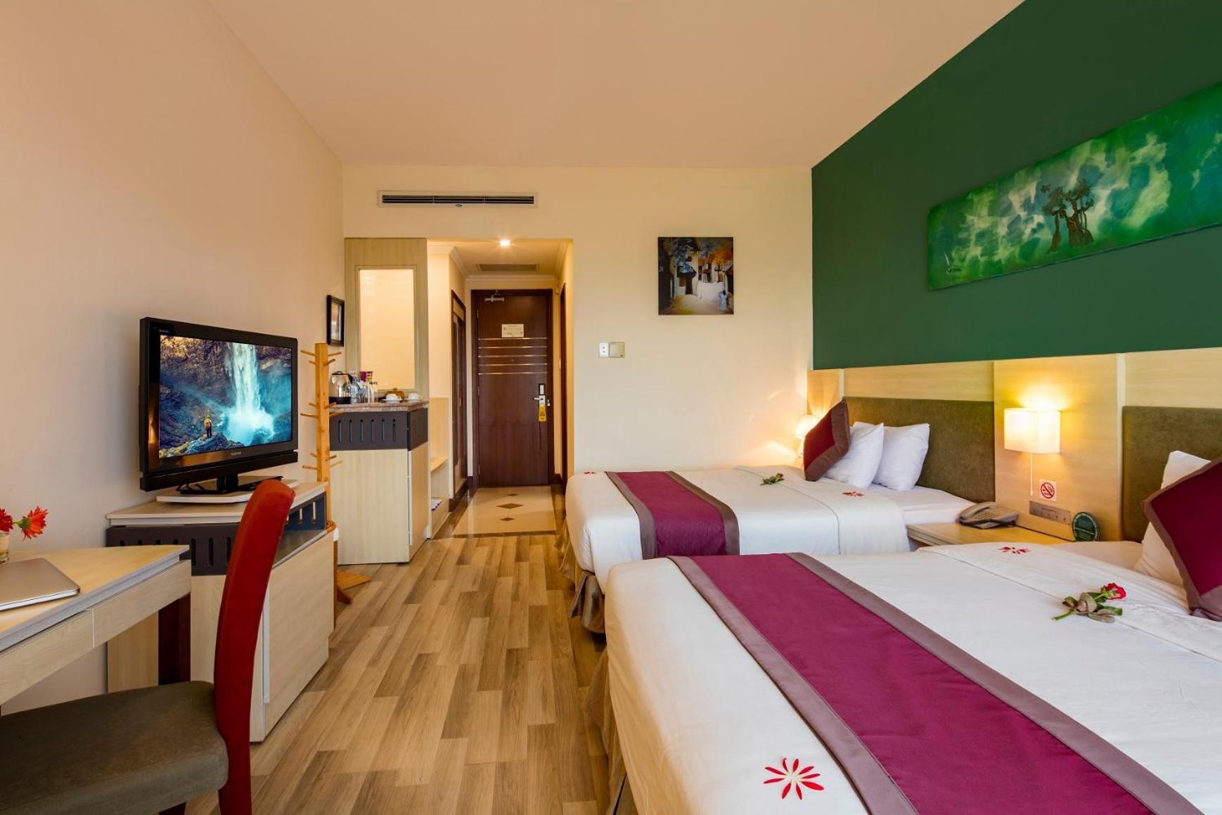Sai Gon Quang Binh Hotel Ντονγκ Χόι Εξωτερικό φωτογραφία